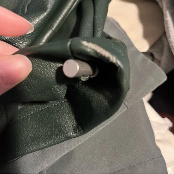 NWT 7 for all mankind vegan green leather cargo pants - Picture 6 of 6